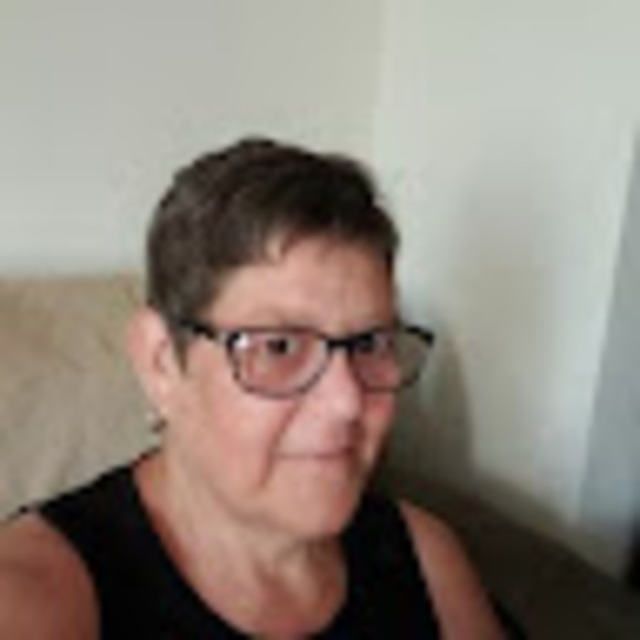 Meet your Posher, Joyce - Picture 1 of 1